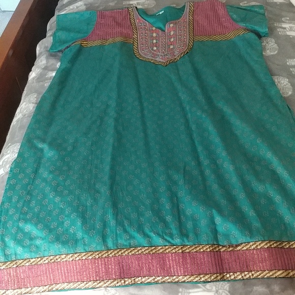 Boho / India / Beautiful Colorful Dress XXL / 40 Excellent Condition - Picture 1 of 4